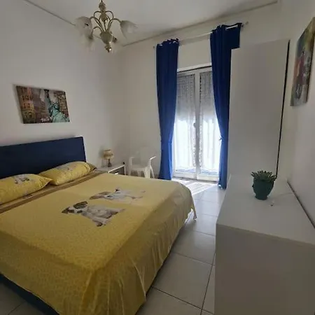 Apartment Luminoso Sul Lungomare Capo d'Orlando